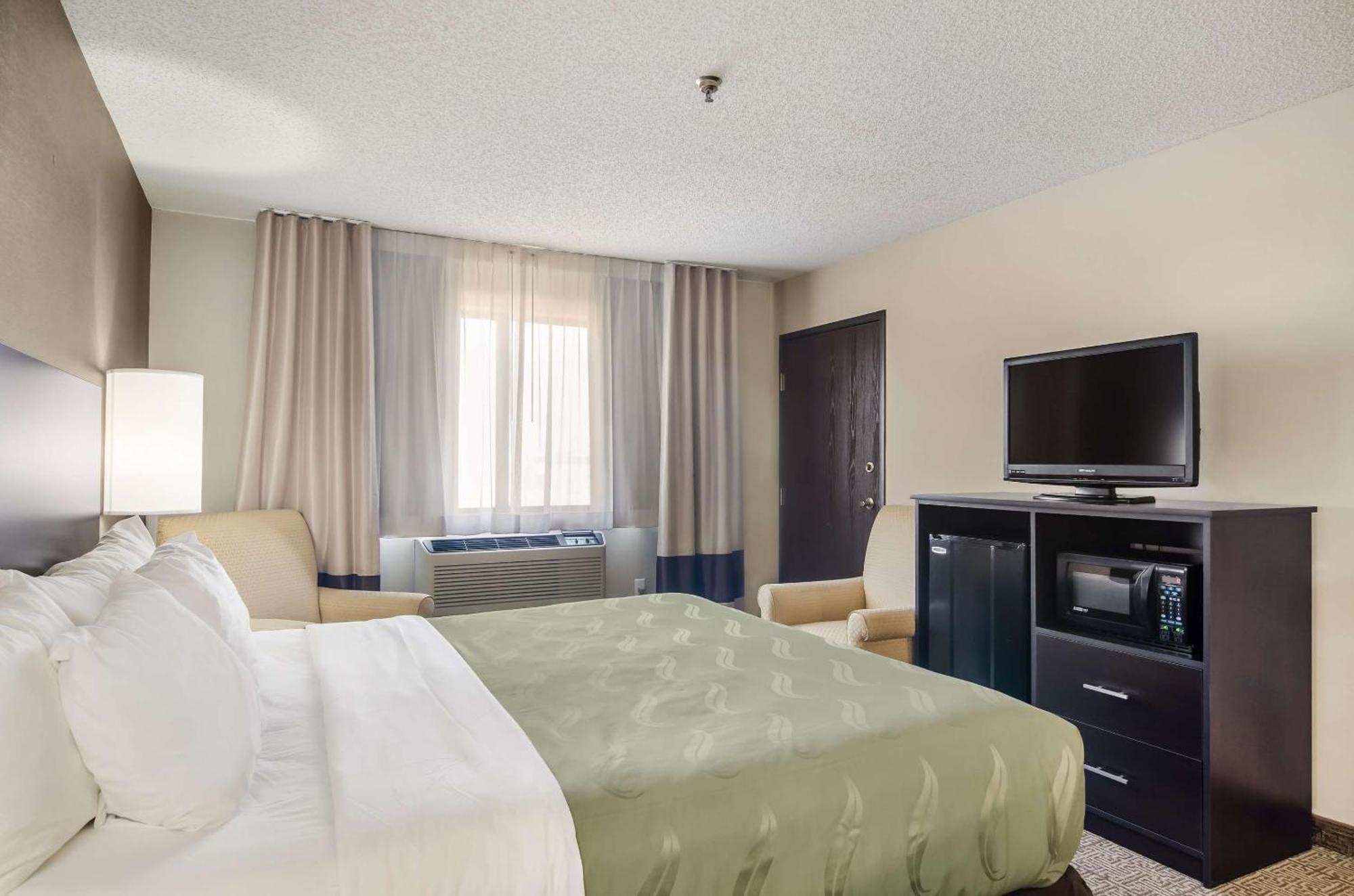 Quality Inn Goodland I-70 Экстерьер фото